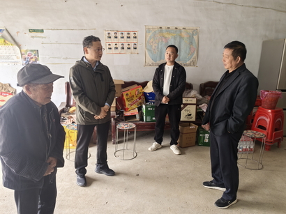 党建下沉一线 走访精准赋能
——市直机关工委“访企入村”走进固镇县杨庙镇田湖村
